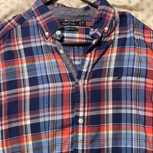 Men’s nautica button down size medium
